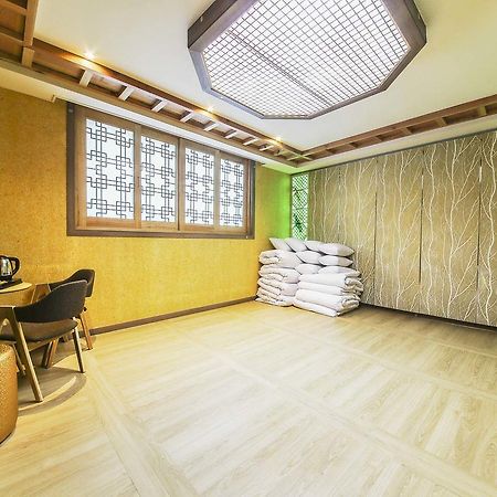 Jeonju Hanok Hotel Kung Extérieur photo