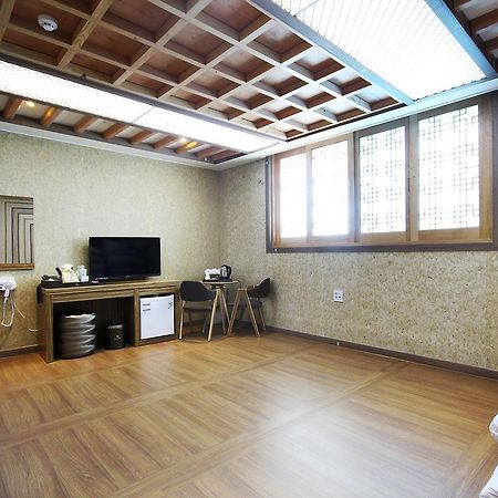 Jeonju Hanok Hotel Kung Extérieur photo
