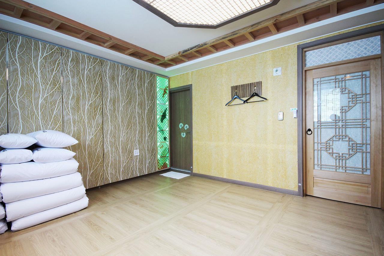 Jeonju Hanok Hotel Kung Extérieur photo